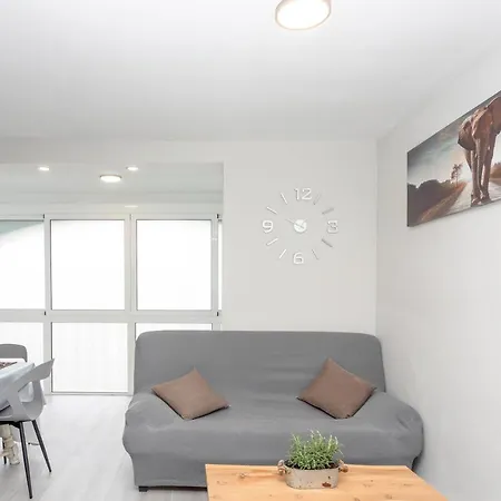 Romantico, Acogedor Y Moderno. Empuriabrava